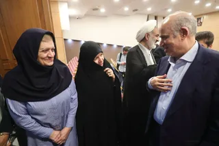 ج۹۸۸