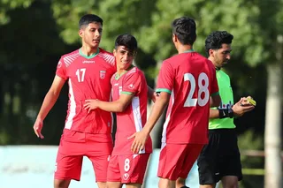 بازی دوستانه