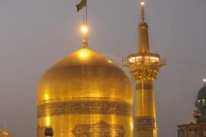 این‌جا شیعه‌خانه موسی‌بن‌جعفر (ع) است