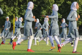 بانوان 2