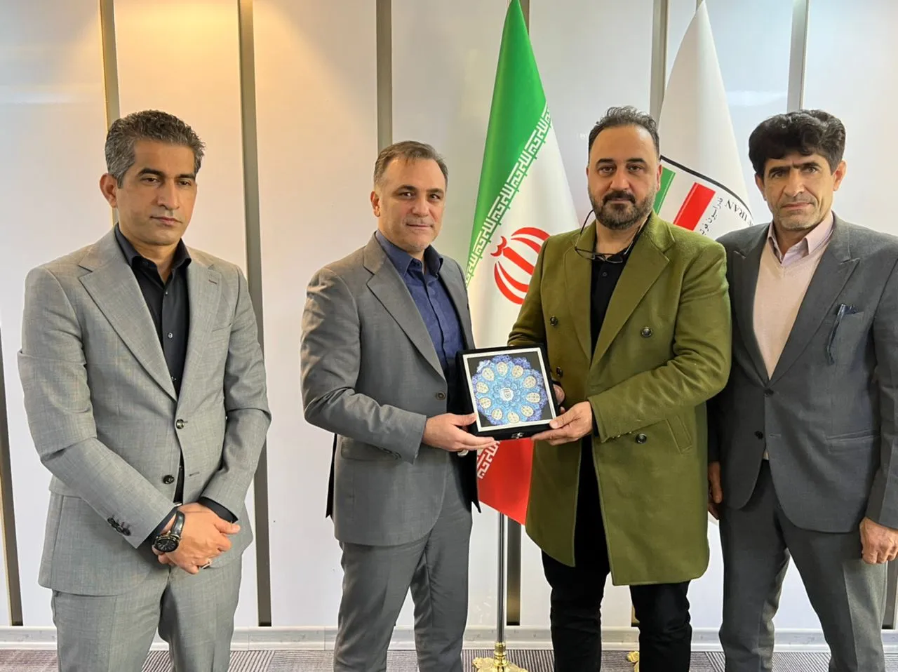 قدردانی مسئولین فدراسیون فوتبال از سرپرست تیم ملی