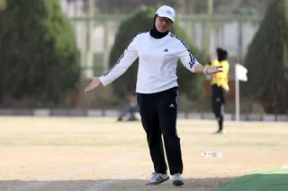 تام
