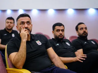 داور