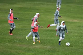 بانوان 1