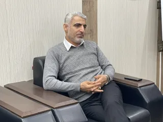 صبح ۴