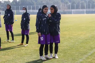 بانوان 2